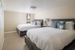 Bedroom 5 - Two queen beds